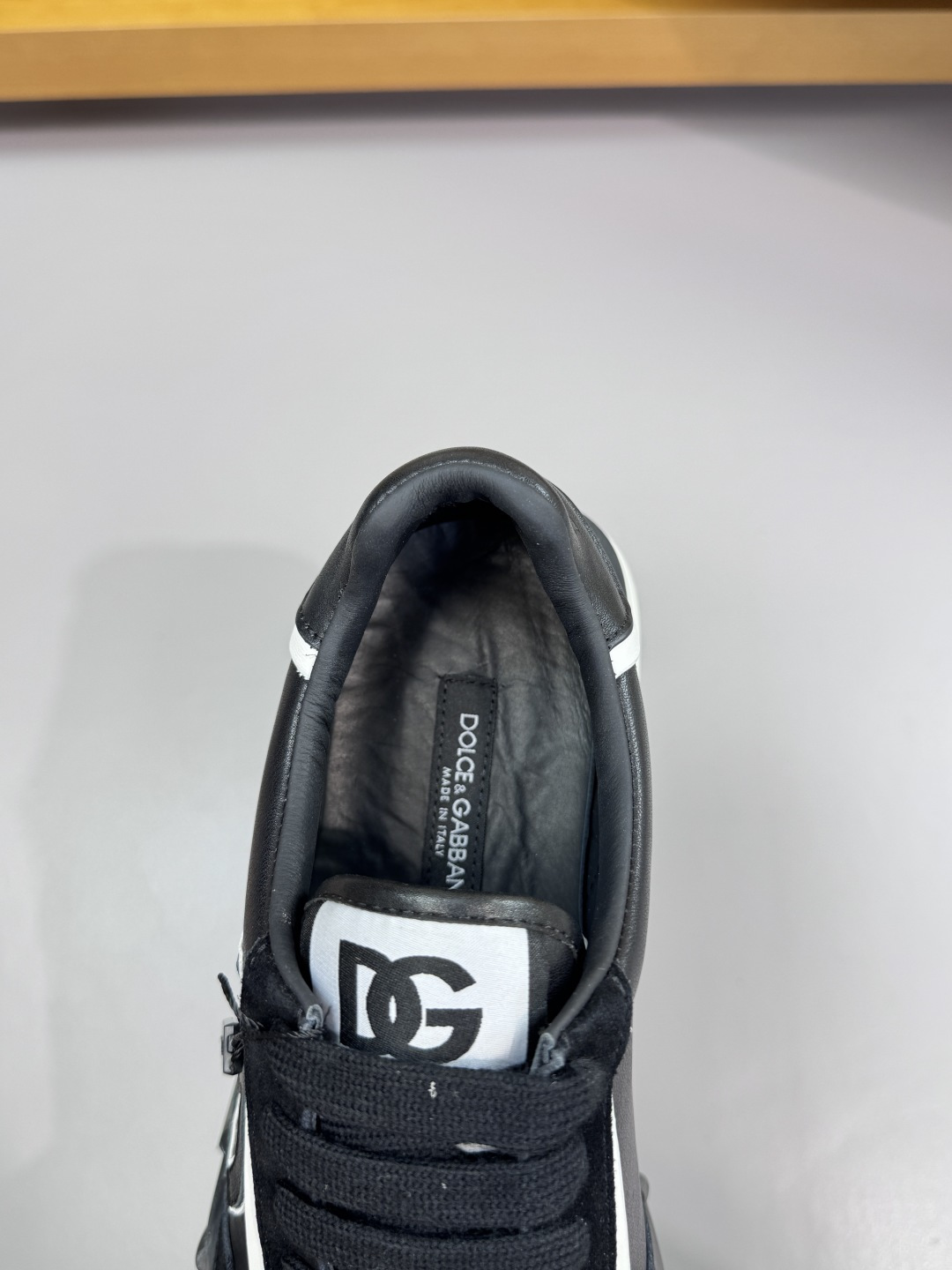 olce & Gabbana shoe